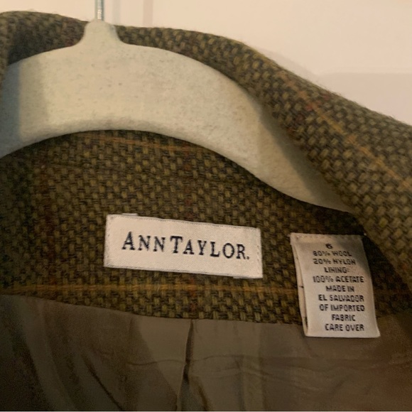 Ann Taylor plaid blazer jacket w/ shoulder pads - Picture 3 of 3